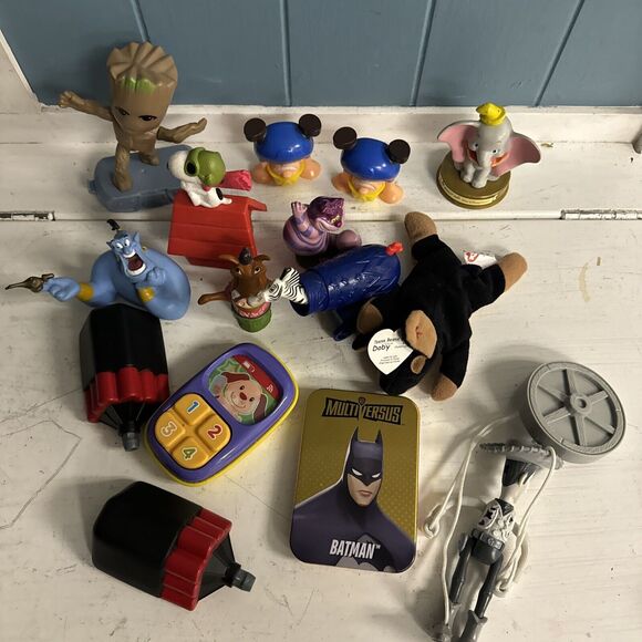 McDonalds Happy Meal DISNEY + Toy‎ Guardians of the Galaxy Snoopy Aladdin Dumbo - Picture 5 of 6